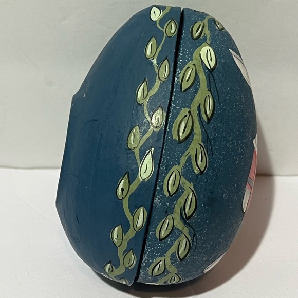 Vintage Paper Mache Hand Painted Bunny Rabbit Easter Egg Gift Box - Picture 13 of 14